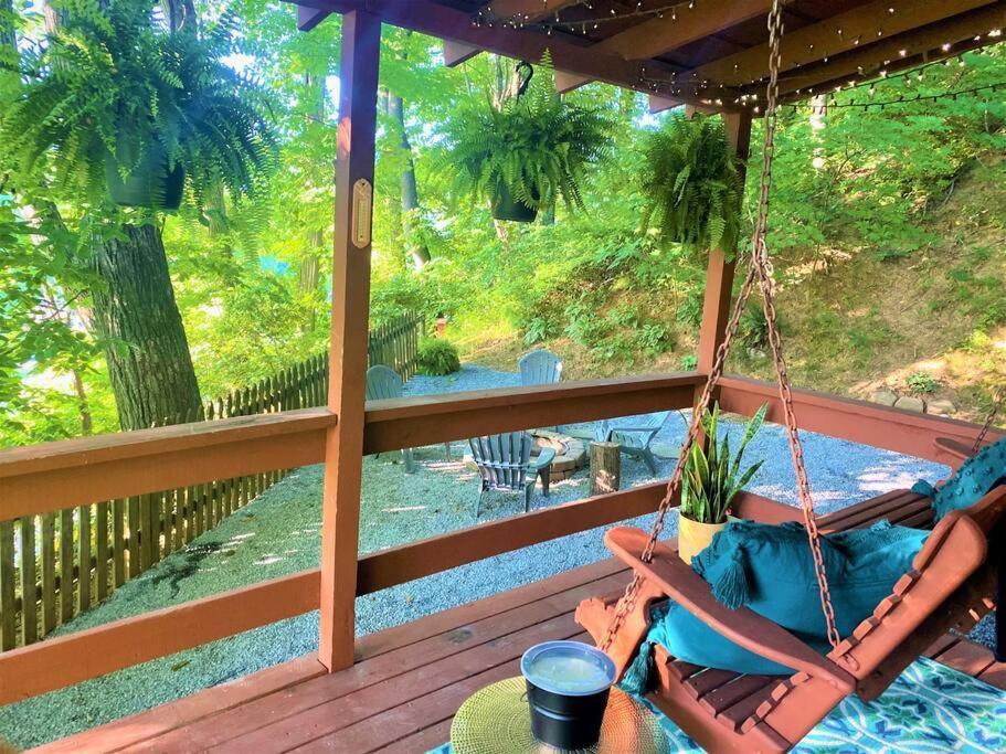 Hemlock Hideaway Apartment Maggie Valley Ngoại thất bức ảnh